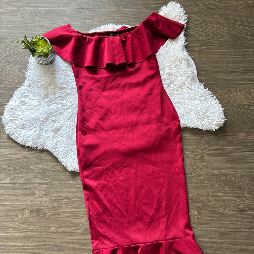 SHEIN Off-Shoulder Ruffled Dress ❣️ - Picture 4 of 10